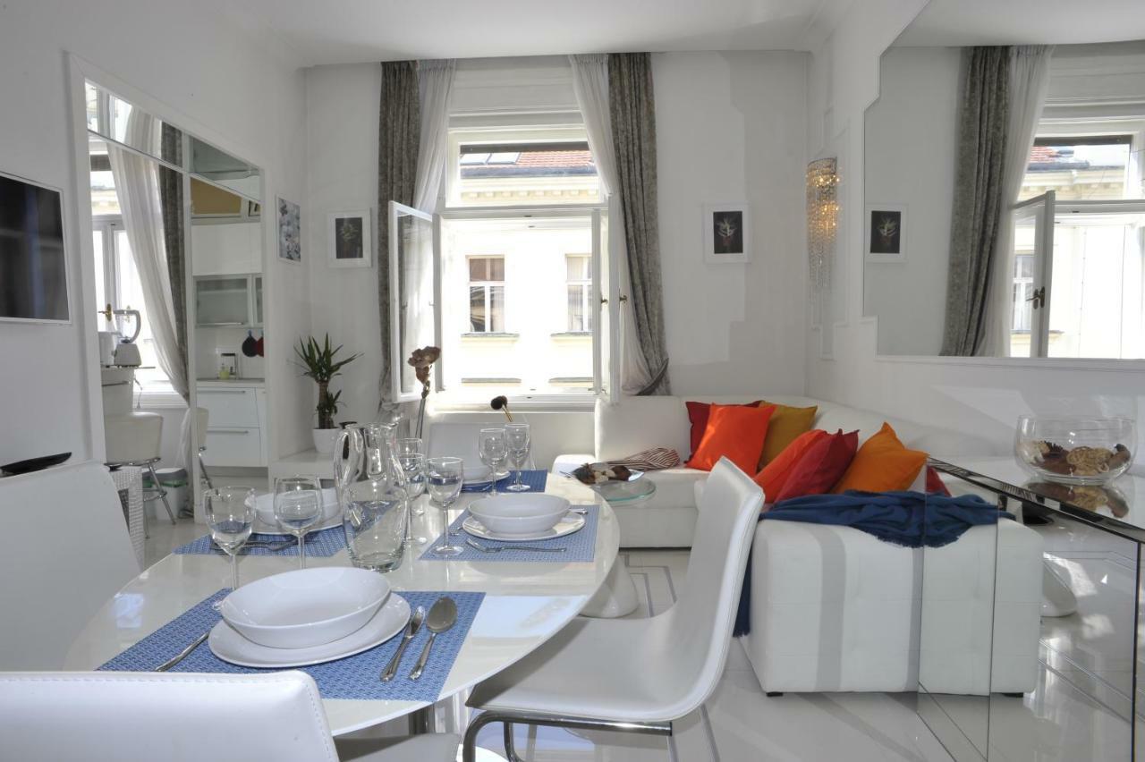 Apartment Arum-Lily Загреб Екстериор снимка