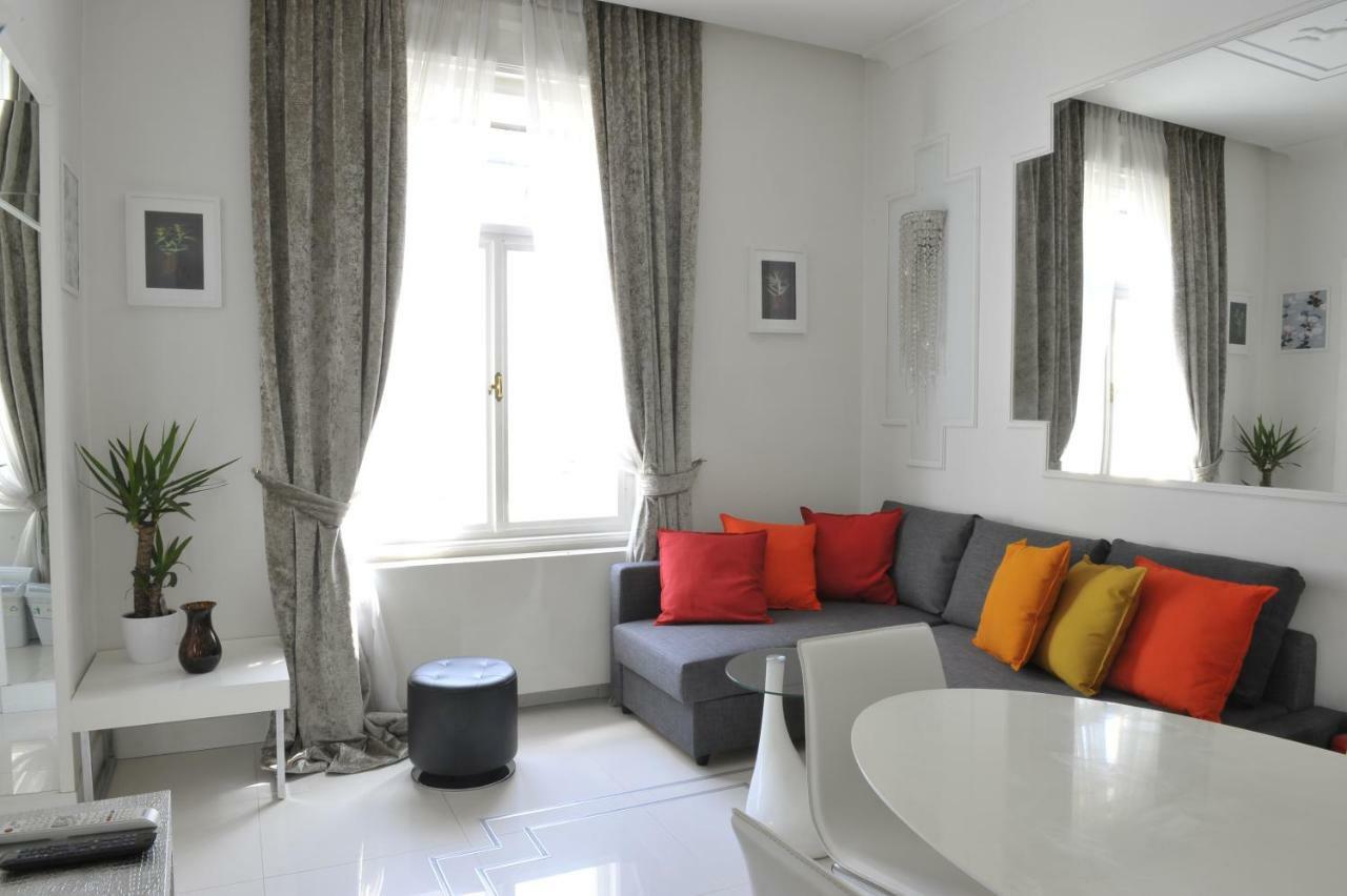 Apartment Arum-Lily Загреб Екстериор снимка